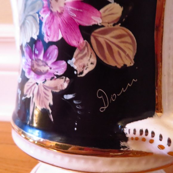 Vintage Capodimonte teapot fiori fiamminghi by Ciulli 1900 ,made in Italy, hand - Picture 7 of 10